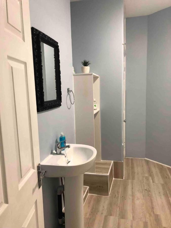 4 Bed City Centre Flat Liverpool Ngoại thất bức ảnh